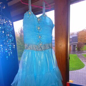Girls dress
